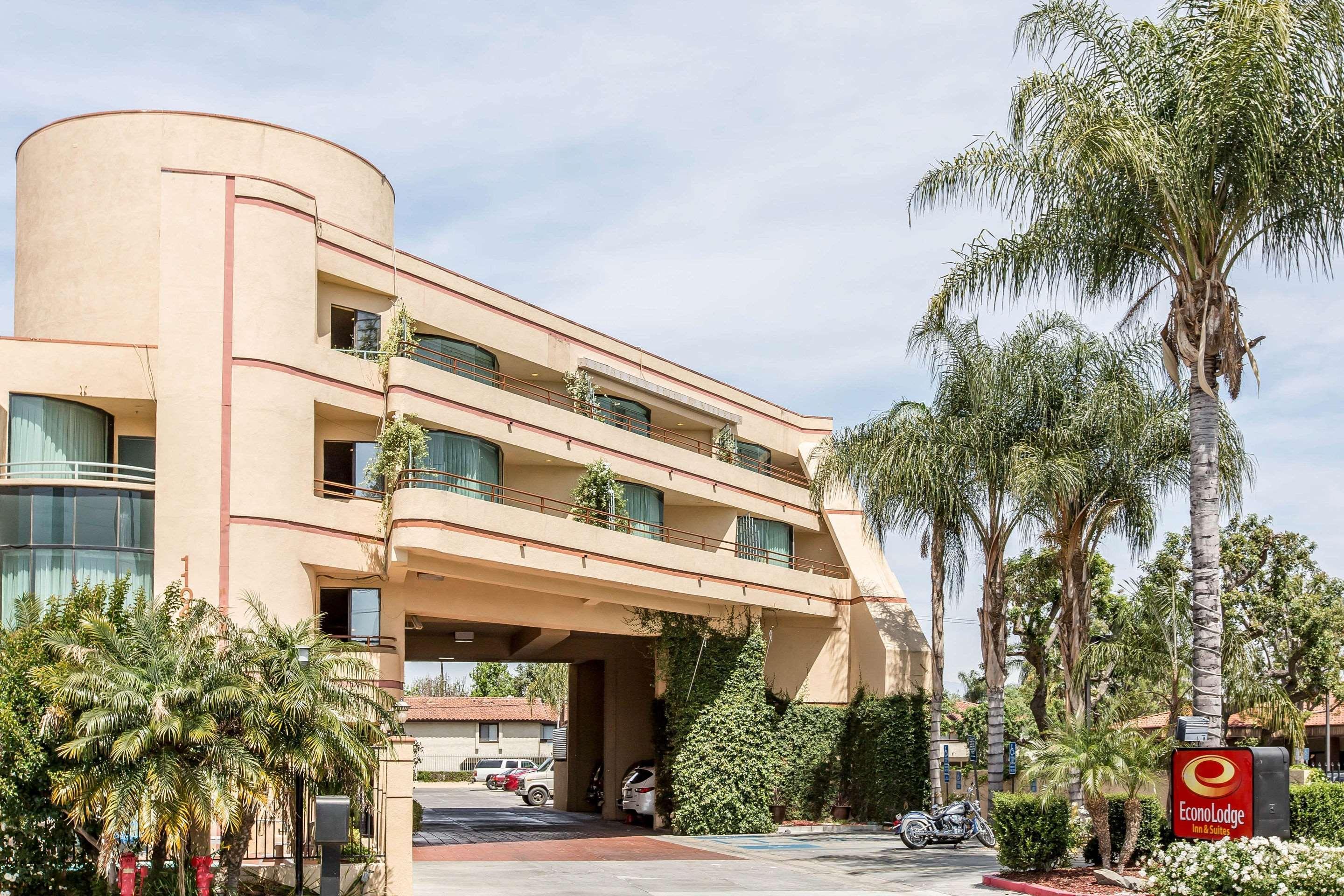 Econo & - Hotel Riverside